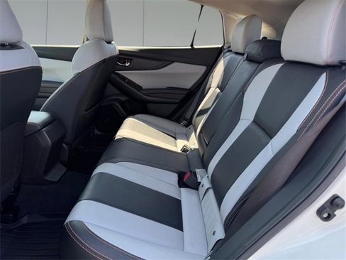 Used 2019 Subaru Crosstrek 2.0i Limited w/ Moonroof Package w/Navigation image 9