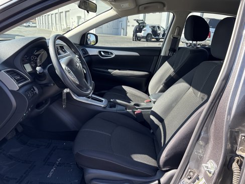 Used 2015 Nissan Sentra S image 18