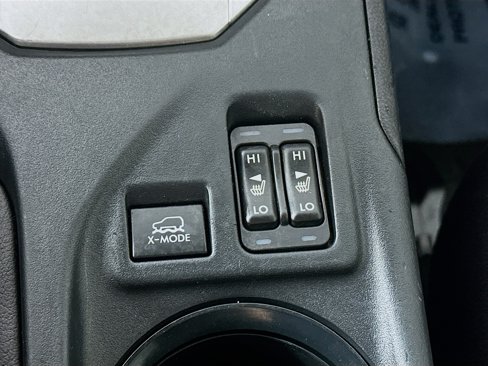 Used 2021 Subaru Crosstrek 2.0i Premium image 20