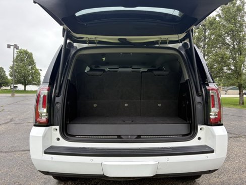 Used 2015 GMC Yukon SLT w/ Open Road Package image 5
