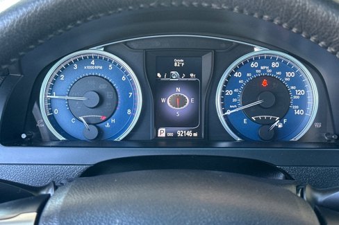 Used 2015 Toyota Camry image 23