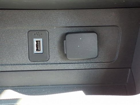 Certified 2017 Ford Escape SE w/ Equipment Group 201A image 20