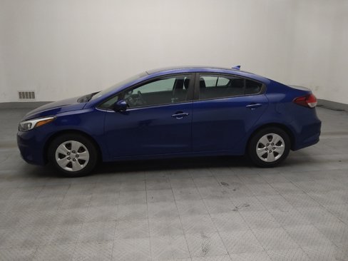 Used 2018 Kia Forte LX image 2