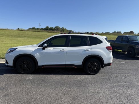 Used 2023 Subaru Forester Sport image 2