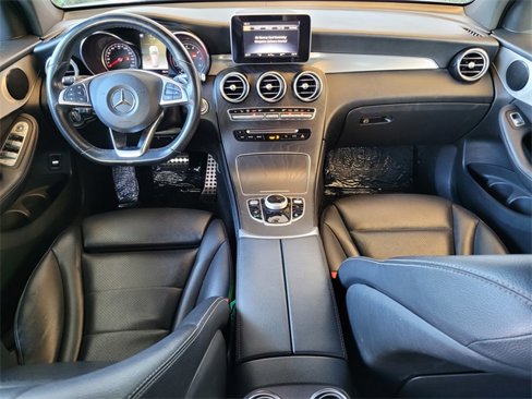 Used 2019 Mercedes-Benz GLC 300 image 14