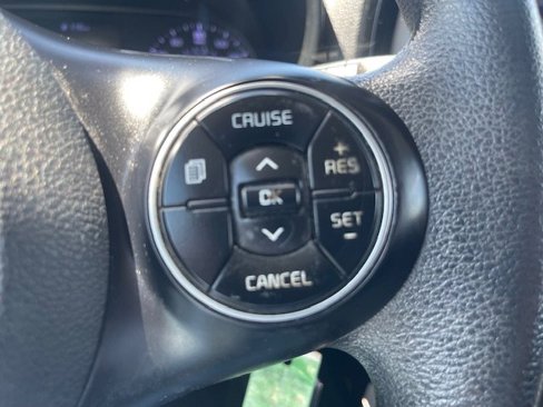 Used 2020 Kia Soul LX image 21