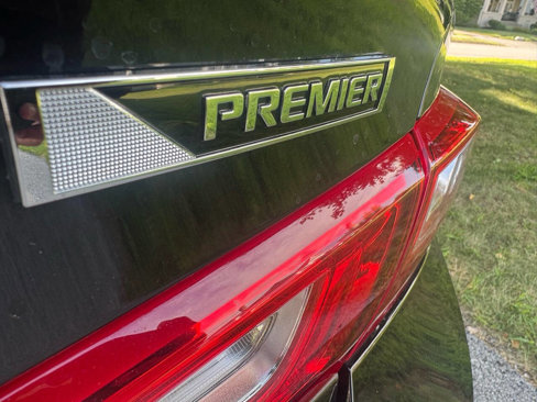 Used 2017 Chevrolet Malibu Premier w/ Premier Sun and Wheel Package image 29