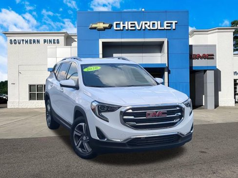 Used 2020 GMC Terrain SLT image 1