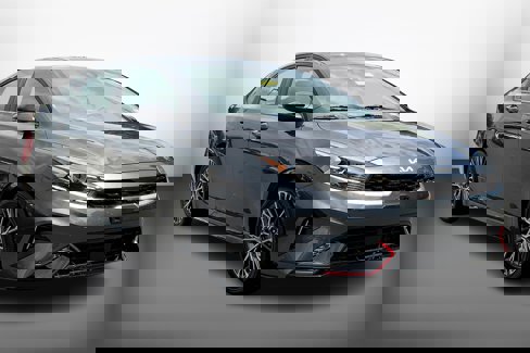 Certified 2022 Kia Forte GT-Line w/ GT-Line Technology Package image 3
