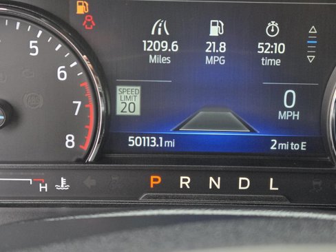 Used 2022 Ford Explorer XLT w/ Equipment Group 202A image 16