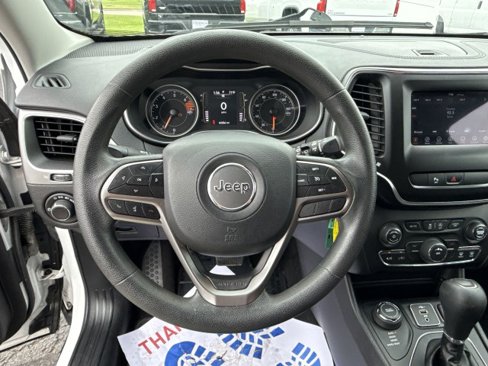Used 2020 Jeep Cherokee Latitude image 11