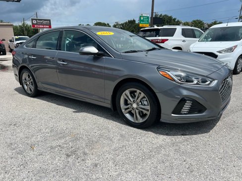 Used 2019 Hyundai Sonata Limited w/ Ultimate Package 04 image 3