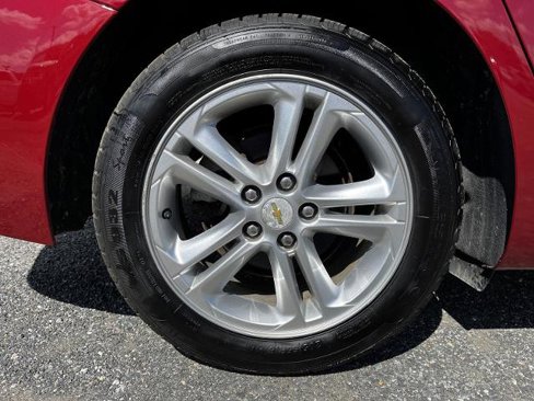 Used 2017 Chevrolet Cruze LT w/ Convenience Package image 15
