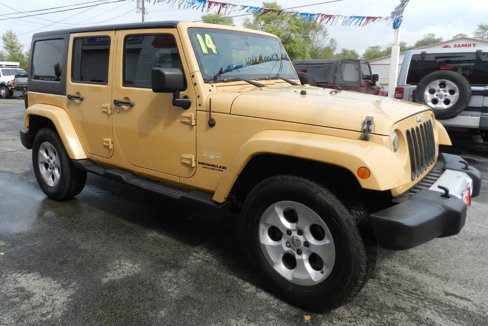 Used 2014 Jeep Wrangler Unlimited Sahara image 5