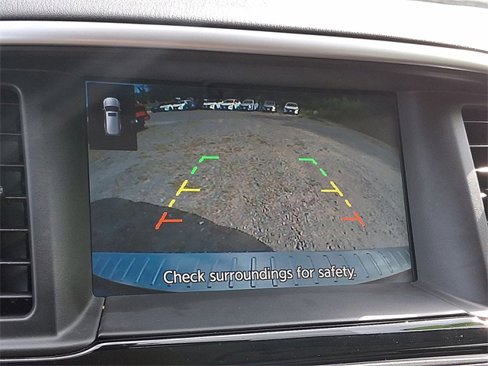 Certified 2020 Nissan Pathfinder SV image 15