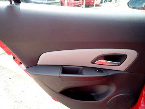 Used 2015 Chevrolet Cruze LS image 20