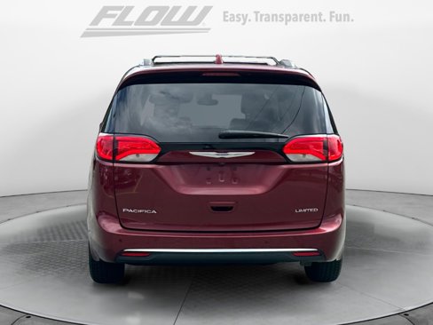 Used 2020 Chrysler Pacifica Limited image 7