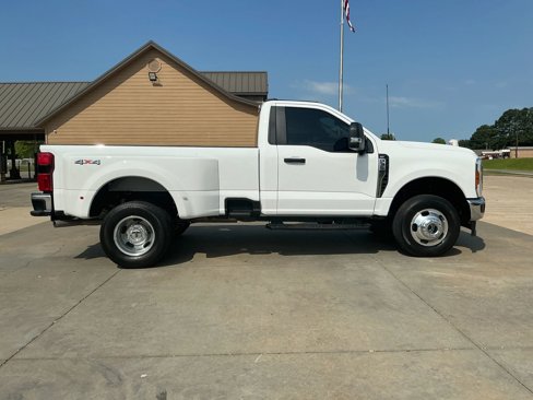 Used 2024 Ford F350 XLT w/ 360-Degree Camera Package image 6