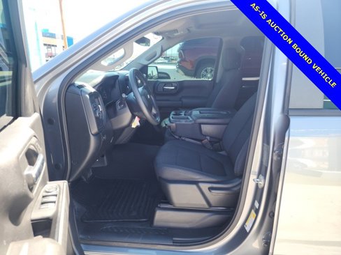 Used 2019 Chevrolet Silverado 1500 Custom w/ Infotainment Package image 18