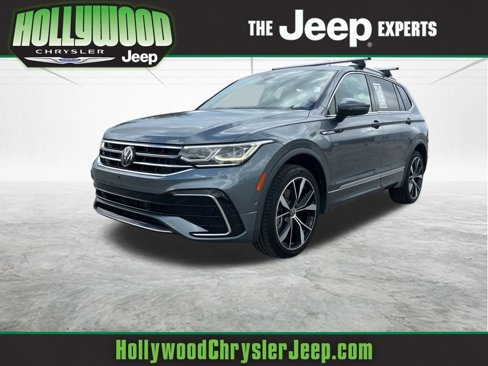 Used 2022 Volkswagen Tiguan SEL R-Line image 1