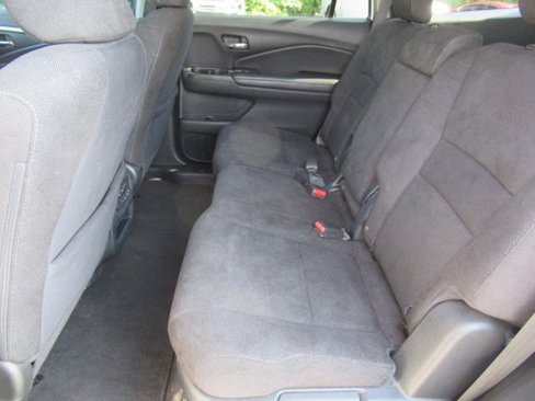 Used 2020 Honda Pilot EX image 26