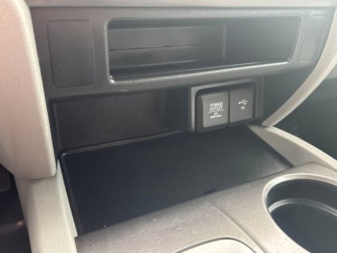 Used 2019 Honda Pilot LX image 25