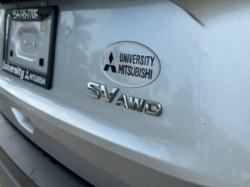 Used 2023 Nissan Rogue SV image 18