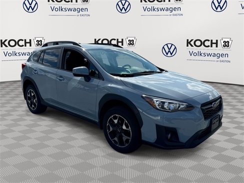Used 2020 Subaru Crosstrek 2.0i Premium image 1