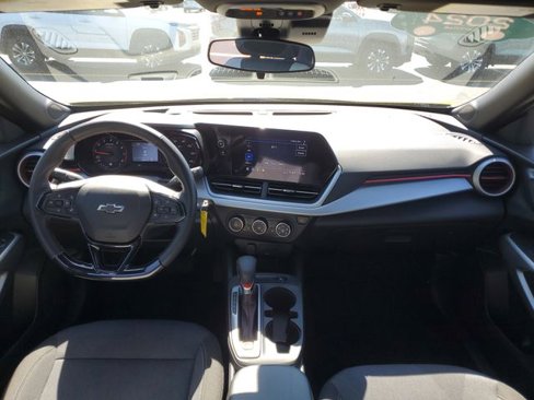Certified 2024 Chevrolet Trax RS w/ Driver Confidence Package image 9