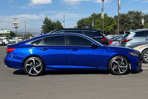 Used 2018 Honda Accord Sport image 3