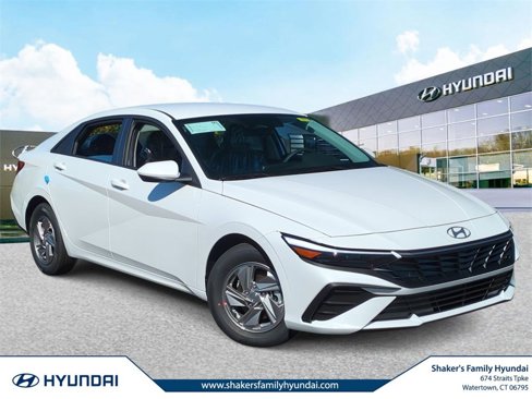 New 2025 Hyundai Elantra SE image 1