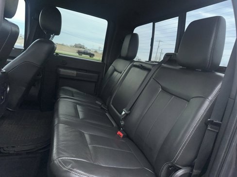 Used 2012 Ford F250 Lariat w/ Chrome Pkg image 8
