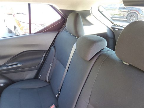 Used 2024 Nissan Kicks S image 13