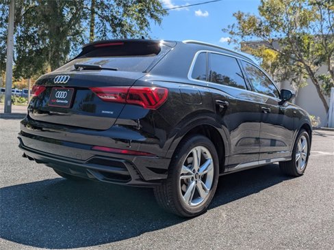 Used 2022 Audi Q3 2.0T Premium Plus image 2
