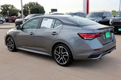 Certified 2024 Nissan Sentra SR w/ SR Premium Package image 9