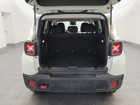 Used 2015 Jeep Renegade Trailhawk image 29