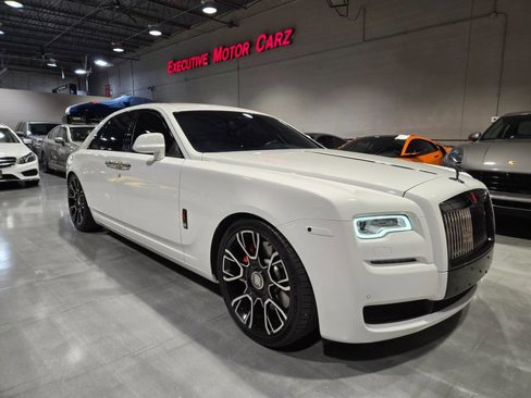Used 2017 Rolls-Royce Ghost Black Badge image 1