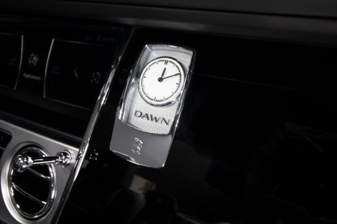 Used 2018 Rolls-Royce Dawn image 48