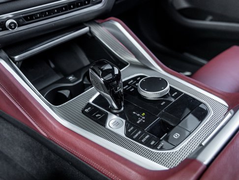 Used 2022 BMW X6 xDrive40i w/ M Sport Package image 28
