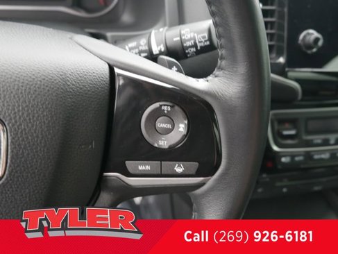 Used 2020 Honda Pilot Touring image 30