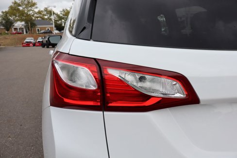 Used 2019 Chevrolet Equinox LT w/ LPO, Floor Liner Package image 27