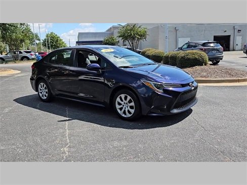 Used 2021 Toyota Corolla LE image 48