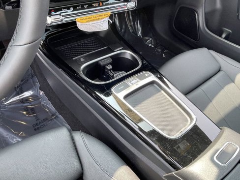New 2025 Mercedes-Benz CLA 250 4MATIC image 23