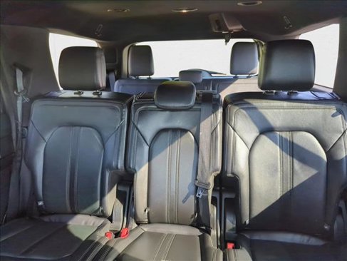 Used 2018 Ford Expedition Limited image 24