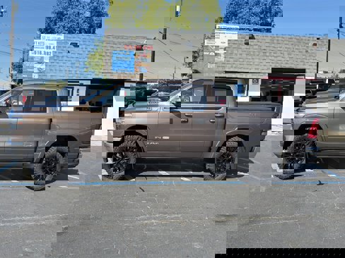 Used 2020 RAM 1500 Longhorn image 7