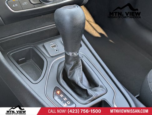 Used 2020 Jeep Cherokee Latitude image 20