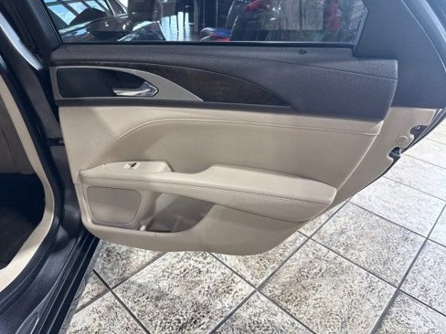 Used 2017 Lincoln MKZ Reserve w/ Technology Package image 25