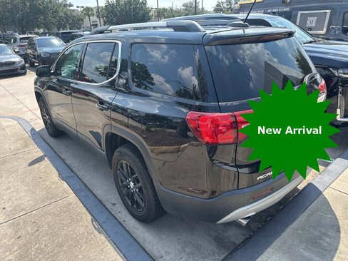 Used 2019 GMC Acadia SLT image 3