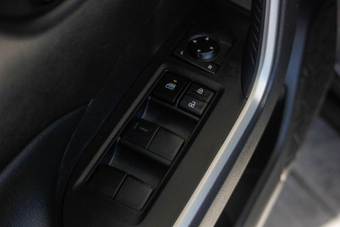 Used 2022 Toyota RAV4 LE image 25
