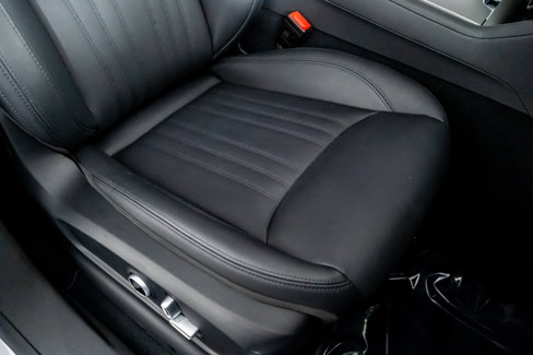 Used 2024 Maserati Grecale GT image 32